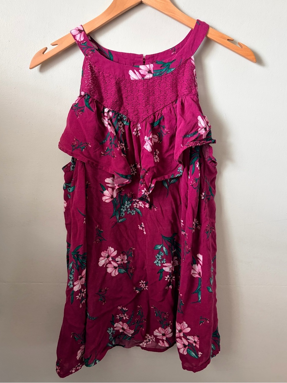 Torrid Magenta Floral Cold Shoulder Ruffle Halter Top Crochet Lace 1X / 1